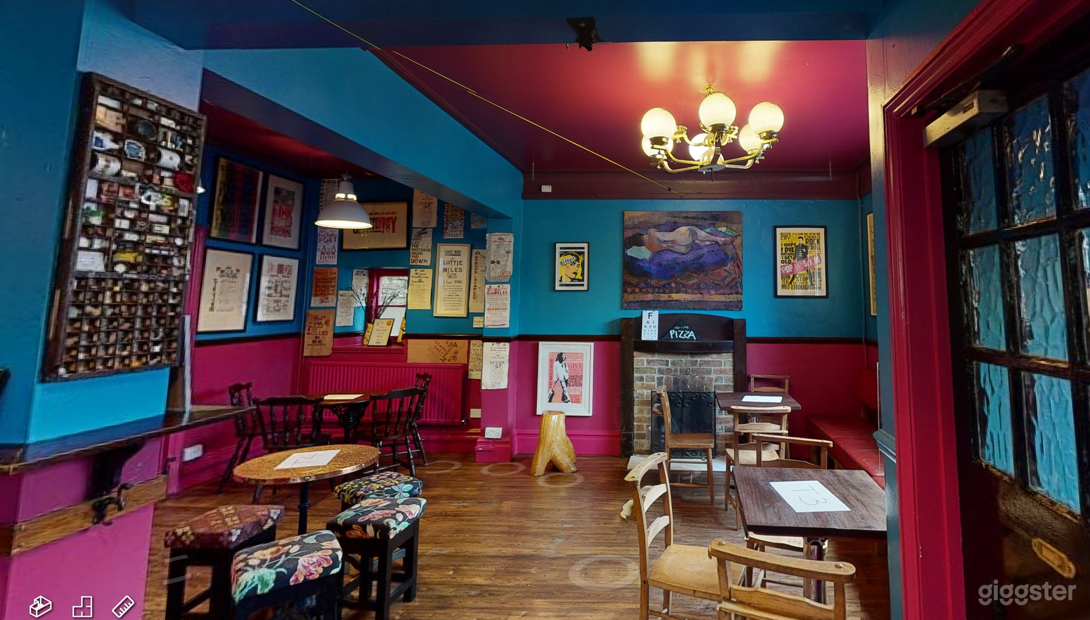 Neighborhood Pub with Live Entertainment Photo 2