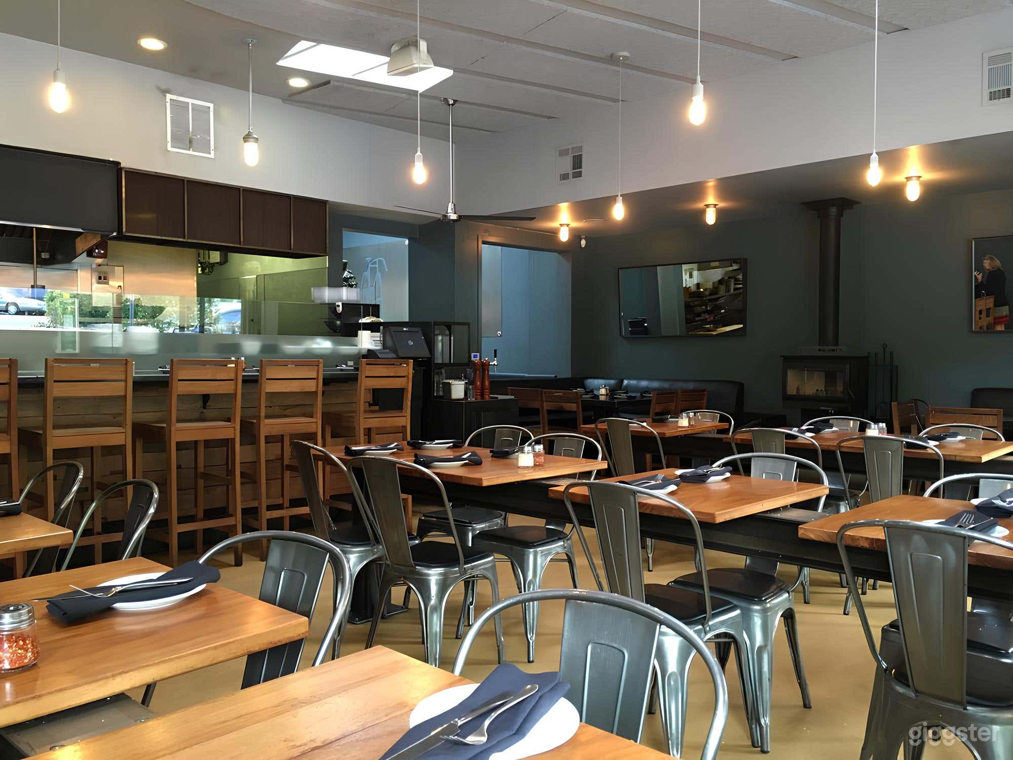 Neighborhood Eatery &amp; Bar in Mill Valley (Buyout) Photo 4