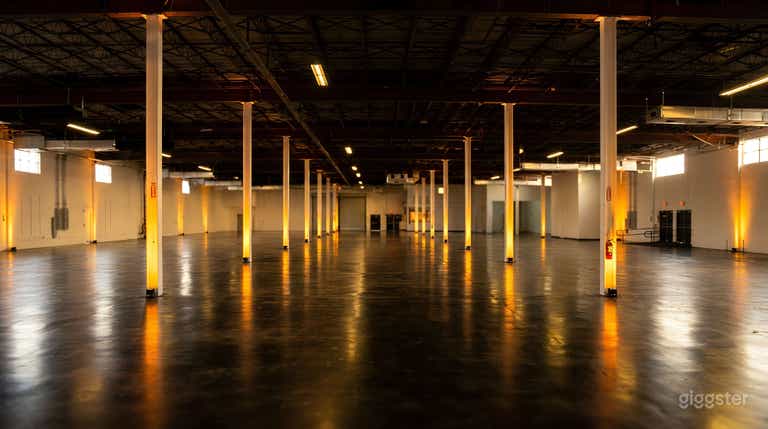  Large-Scale Miami Event Venue 