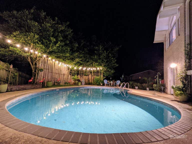  7 Unique Sets: Mid Century Home with Tropical Tiki Bar 