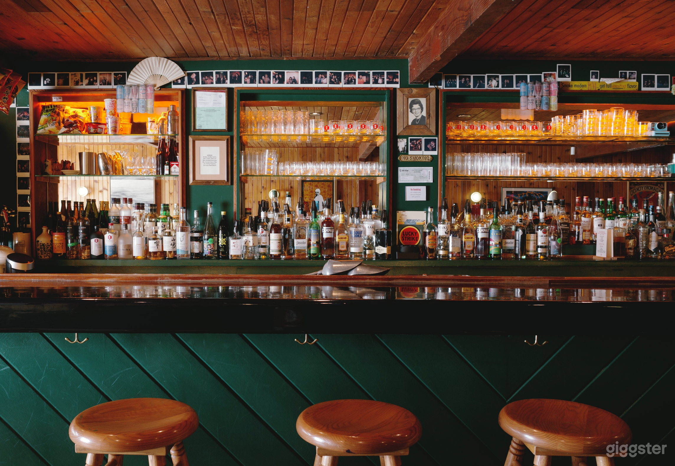 Cozy All Wood Panel Mid City Bar Photo 2