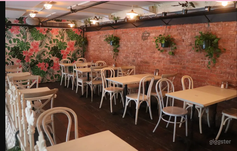  Dynamic Creole Restaurant & Cocktail Bar 