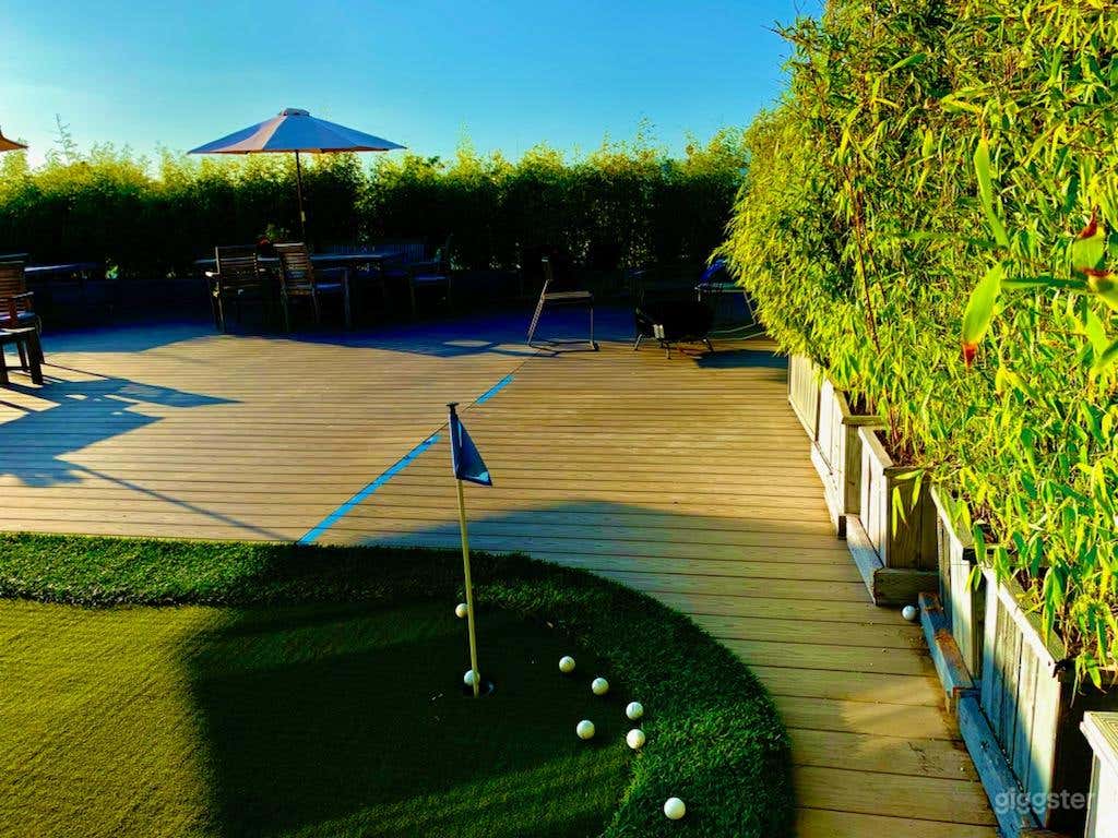 1600sqft Roof Deck for Events and Production Photo 3