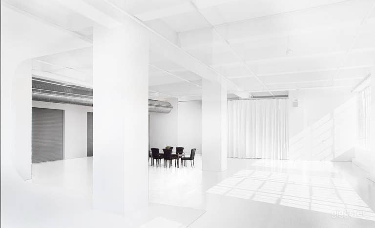  Spacious natural light photo production studio in Hudson Yards NYC 