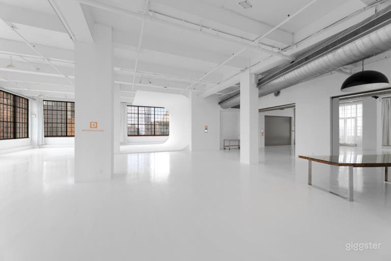  Flexible event and production space in prime Manhattan location 