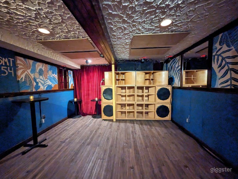  Modern Two-story Musical Event Venue (Buyout) 