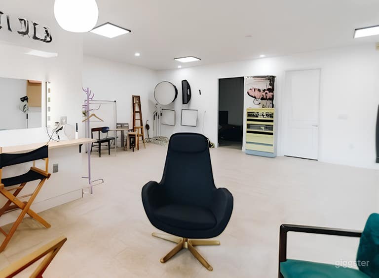   Downtown Loft Studio on Historic Beach St 