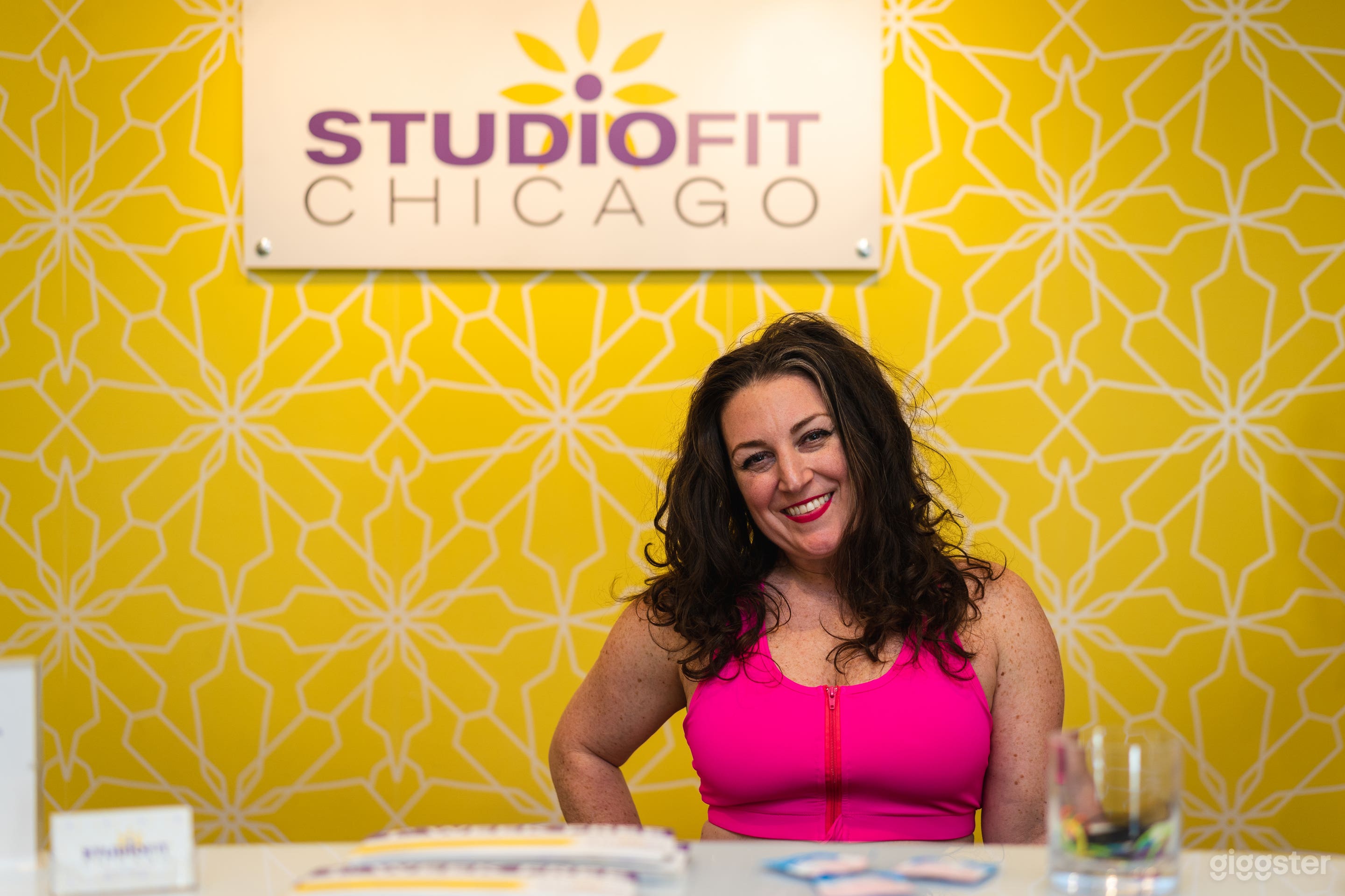 Studio Fit Chicago Splash wall