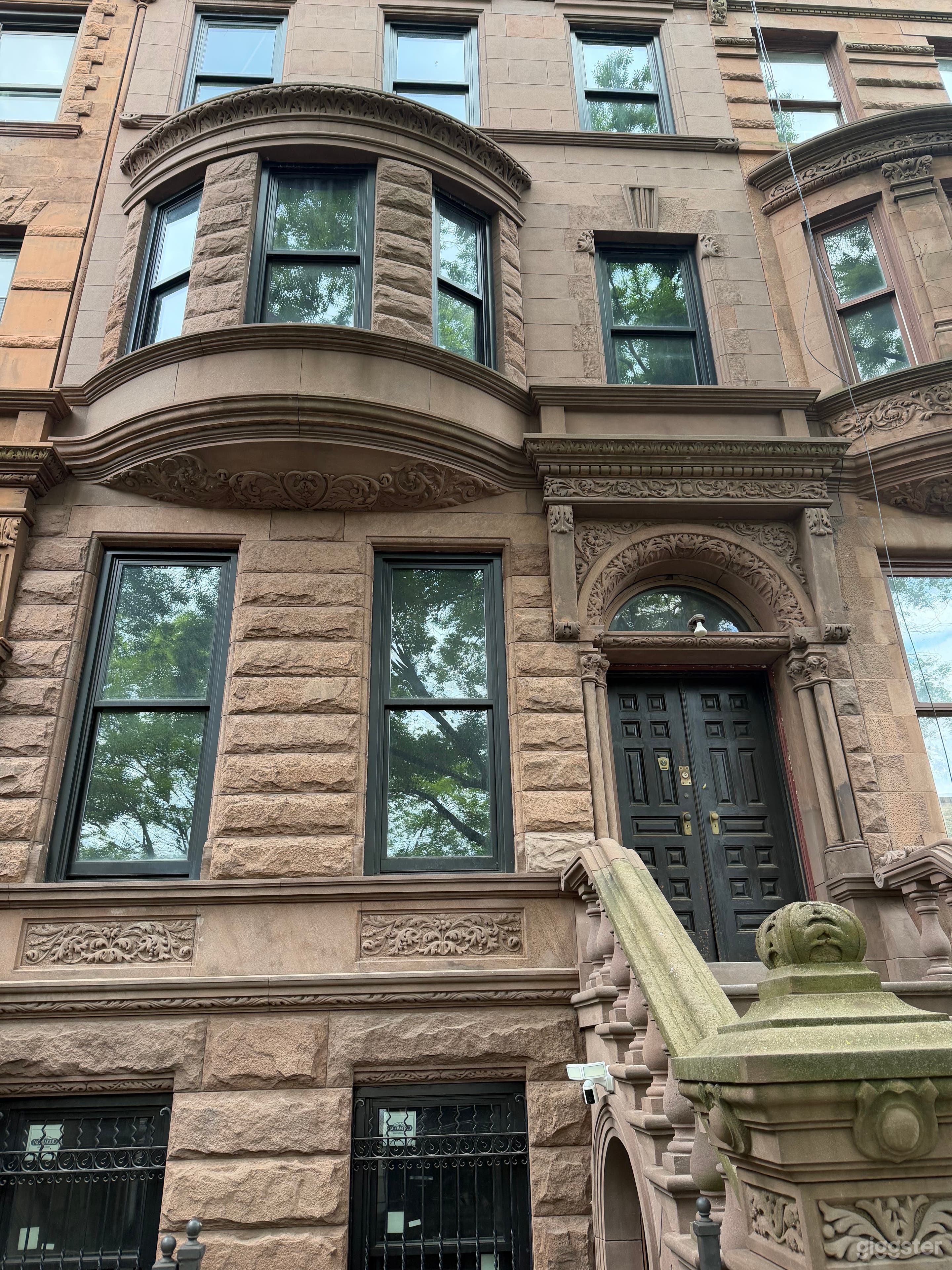 Classic Brownstone Stoop, a Wreck Inside Photo 2
