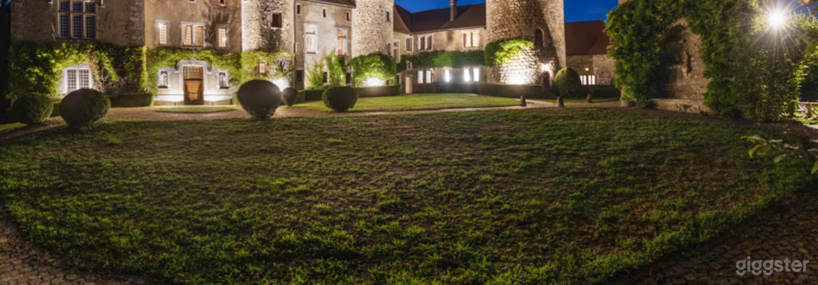 Photo de Domaine campagnard aux vastes terrains 2