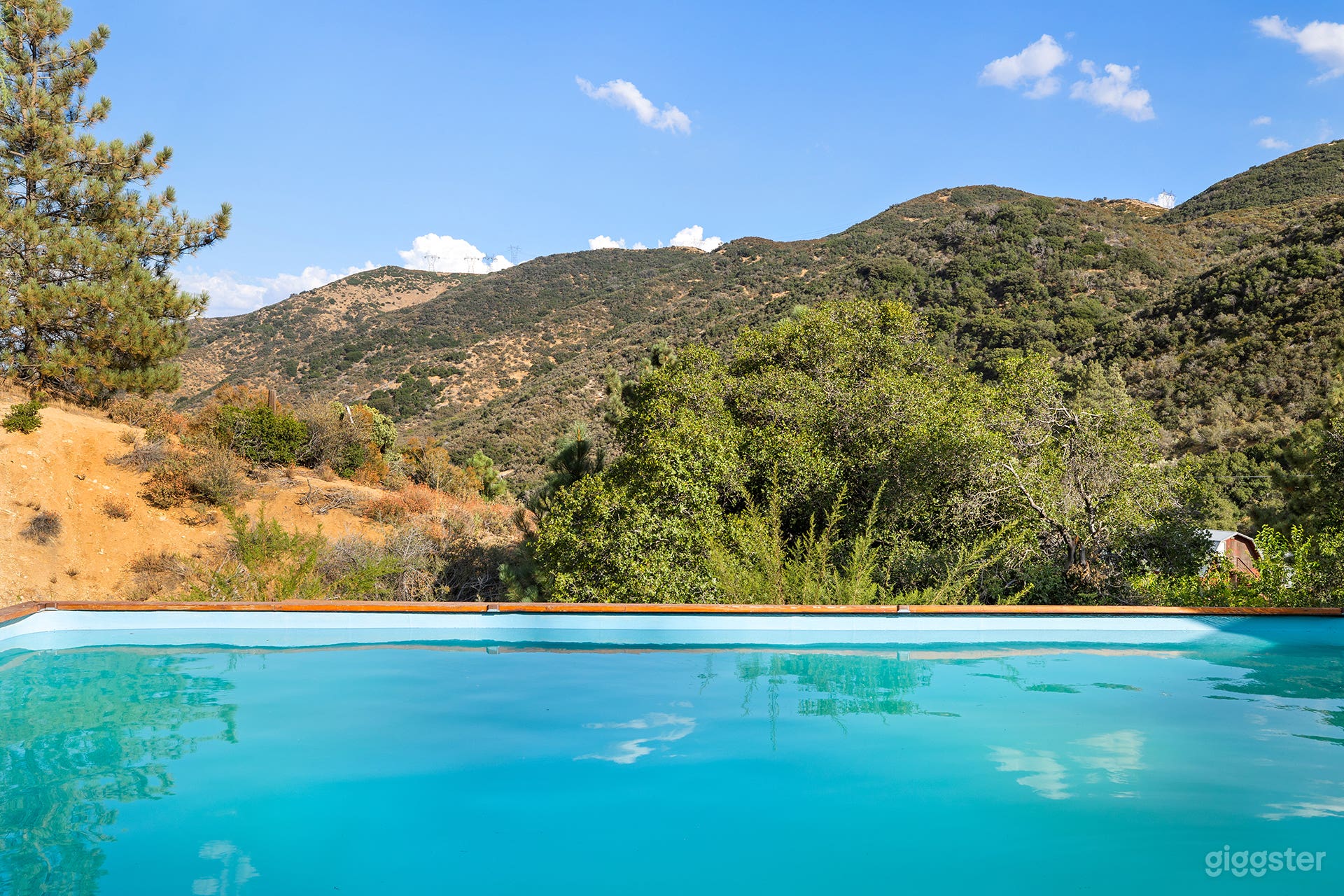Scenic Pool w/ Deck & Sweeping Valley Views Photo 2