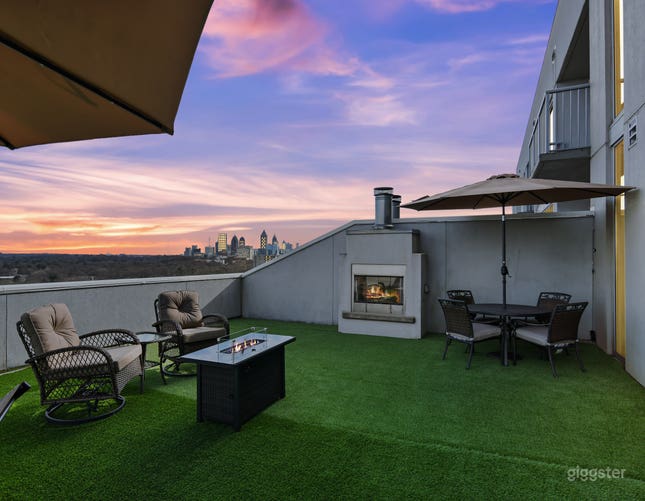 Stunning Luxury Rooftop Penthouse Apartments With Smart Home Security Systems image