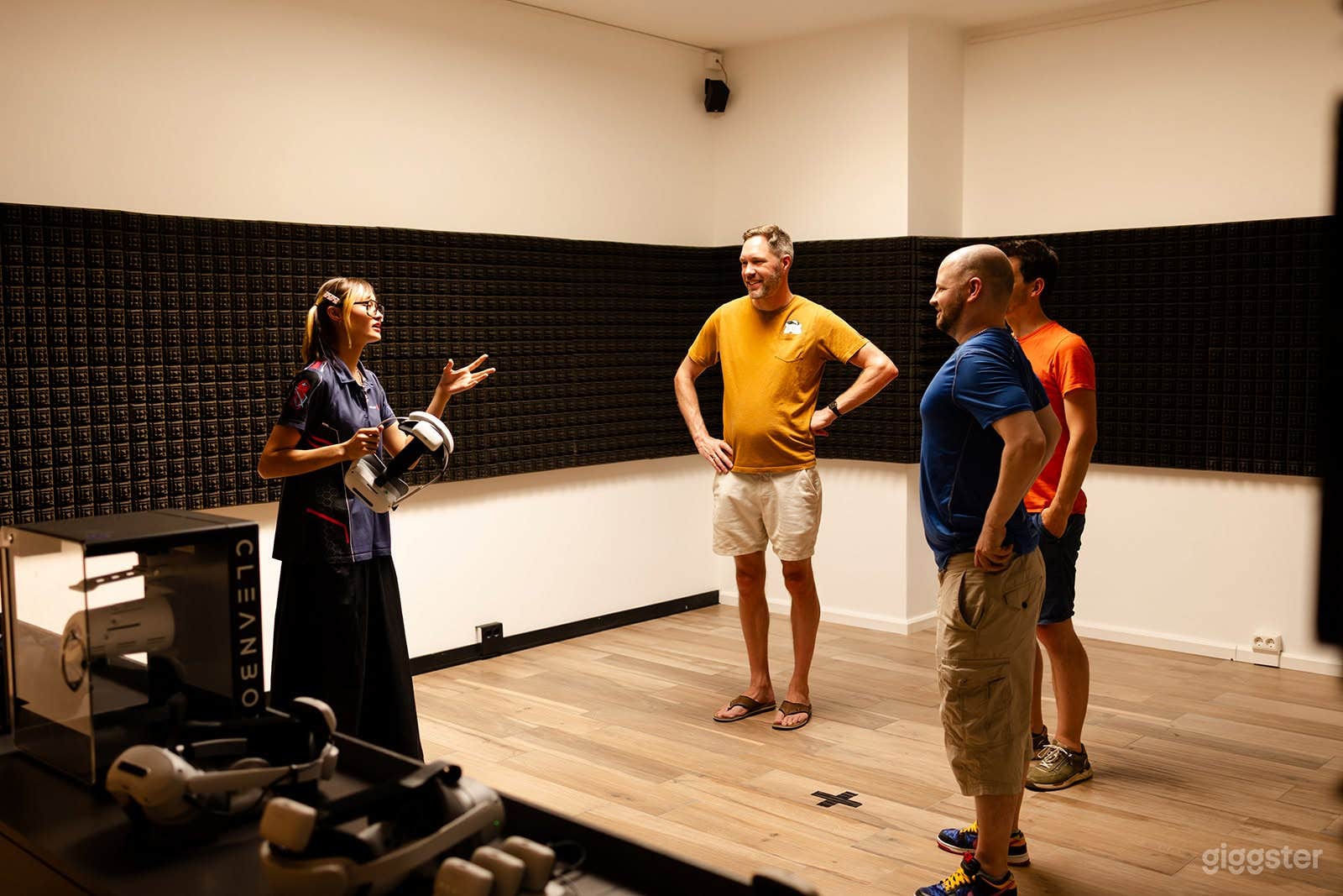 Einzigartiges Virtual-Reality-Café in Düsseldorf Foto 4