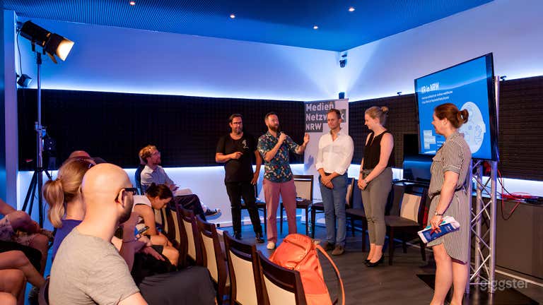  Einzigartiges Virtual-Reality-Café in Düsseldorf 