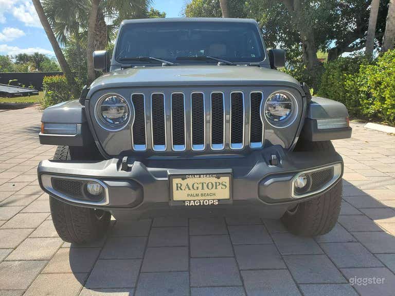  A Must have 2019 Jeep Wrangler Unlimited Sahara  