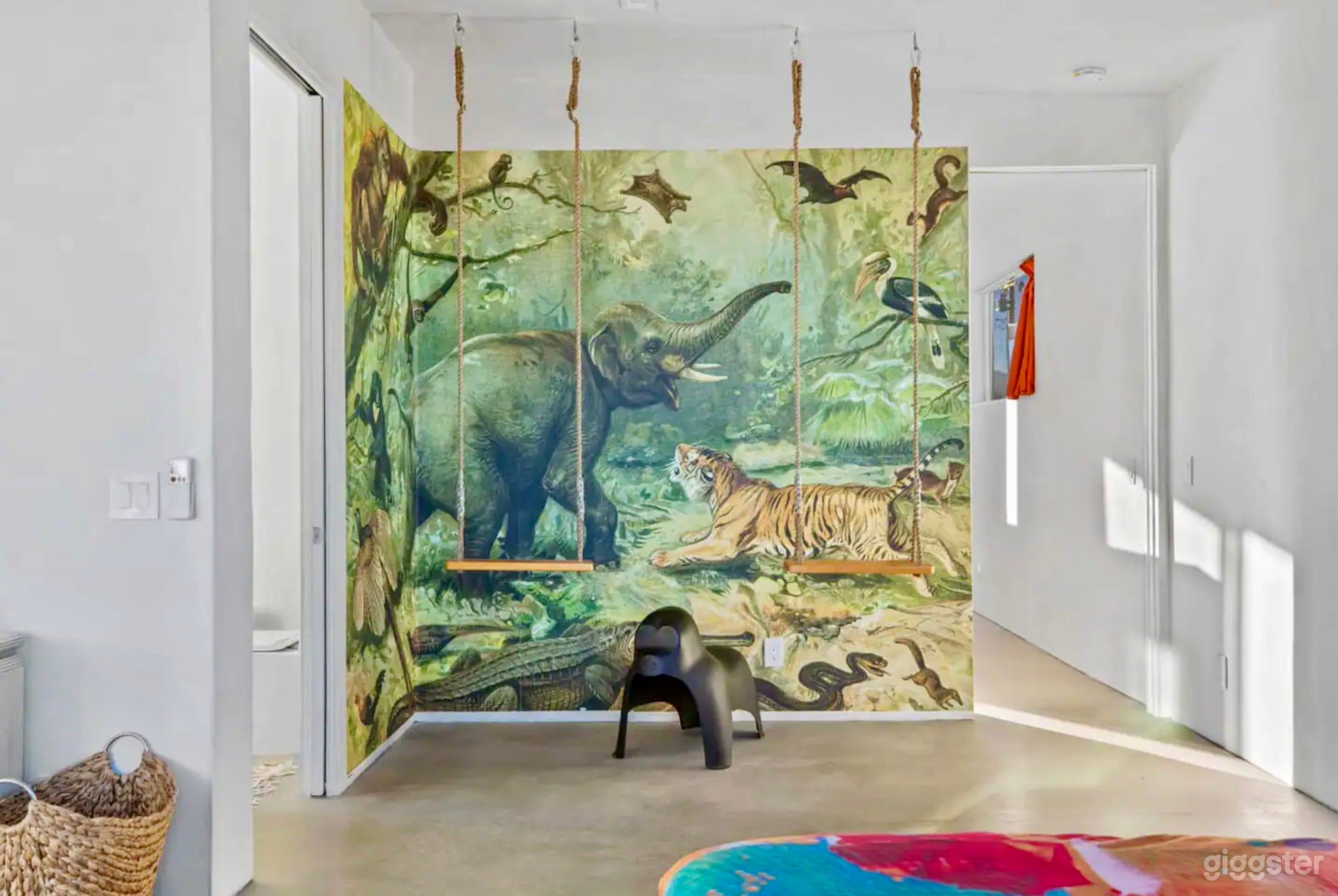 Melody’s Window - the GLOW in PIONEERTOWN Photo 3