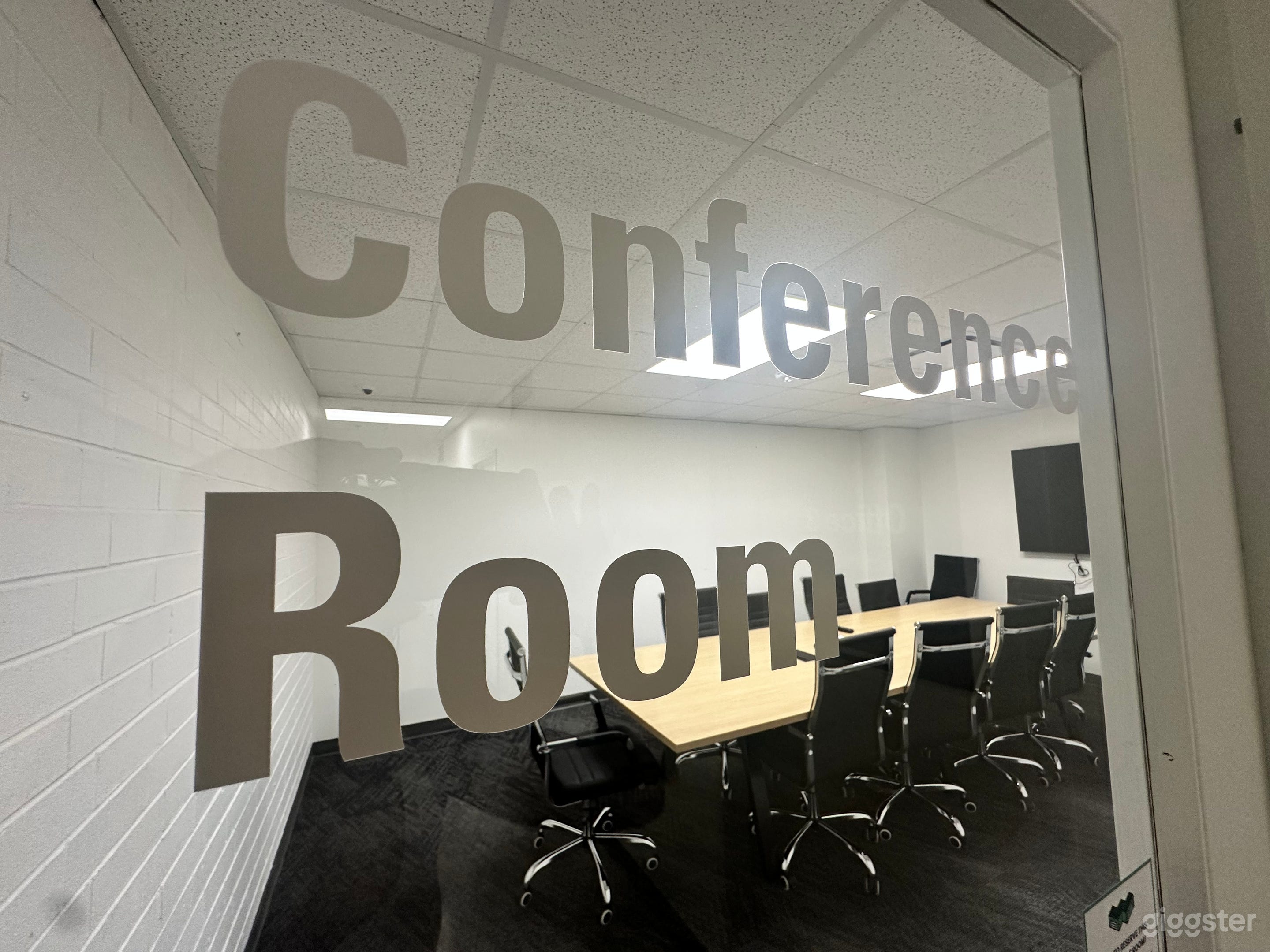 Atlanta’s Meeting/ Office Space/Work Space & More! Photo 2