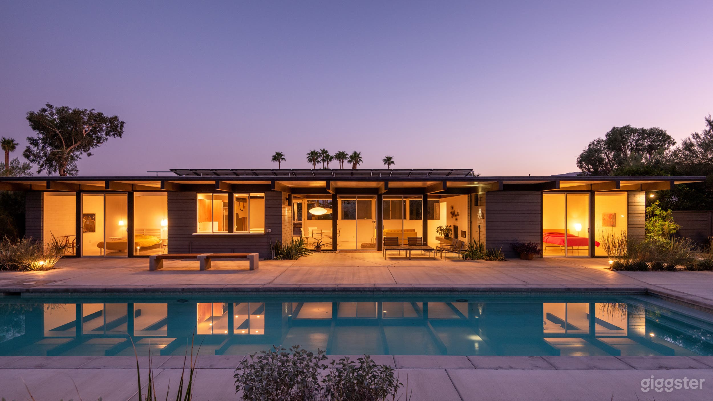 The Milky Way Mid-Century Modern Desert Retreat  Photo 1