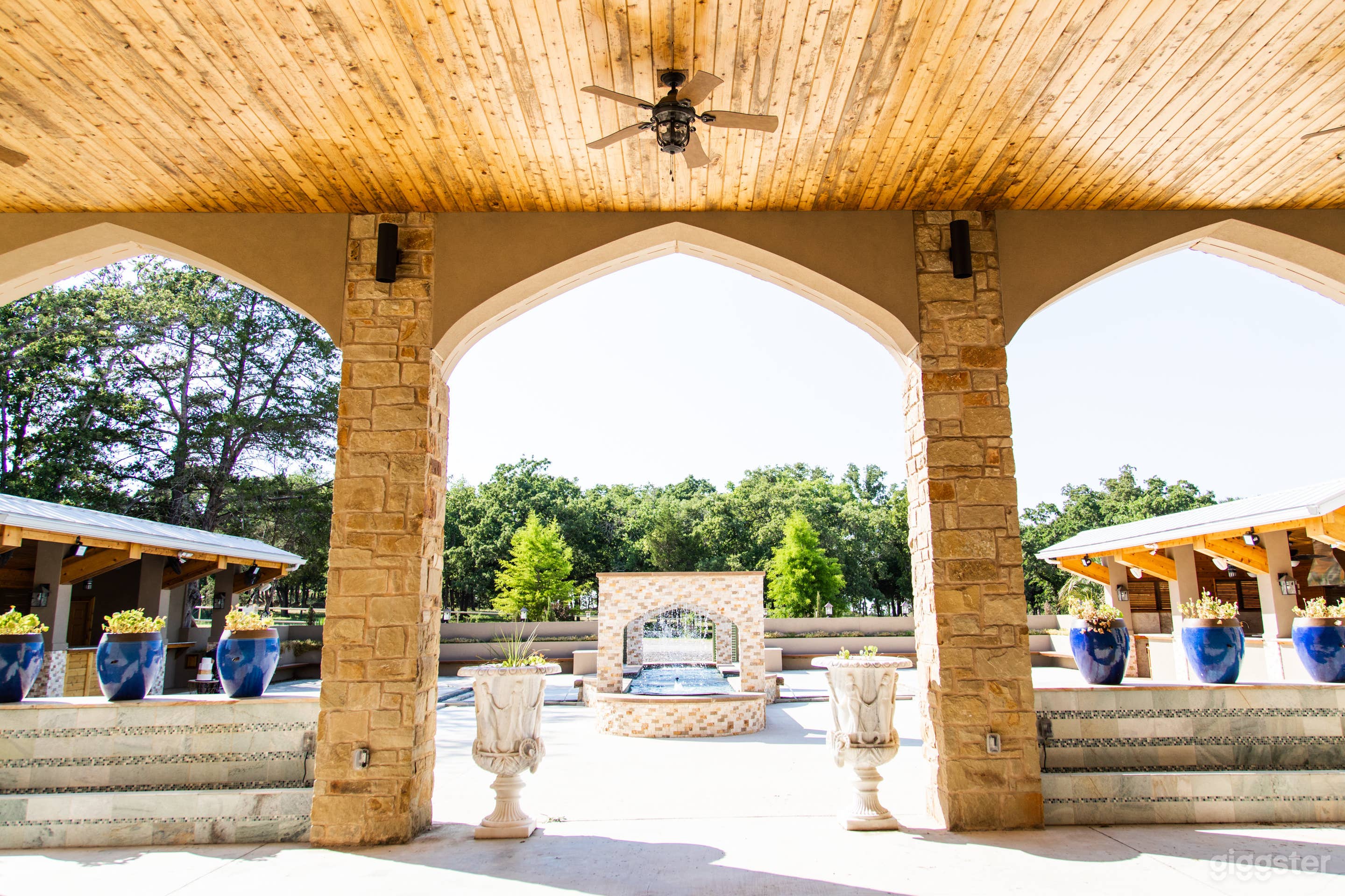 Vistas, Persian Gardens, Waterfalls and River Views Photo 1