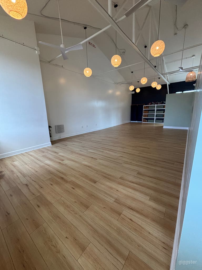  Studio de Yoga Spacieux et Lumineux 