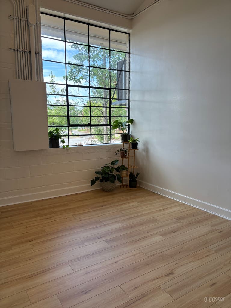  Studio de Yoga Spacieux et Lumineux 