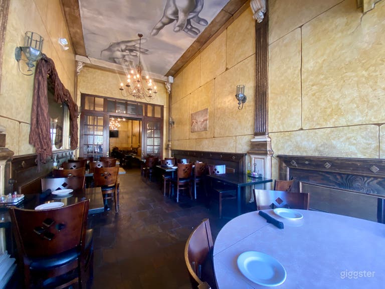  Beautiful Italian Restaurant and Bar 