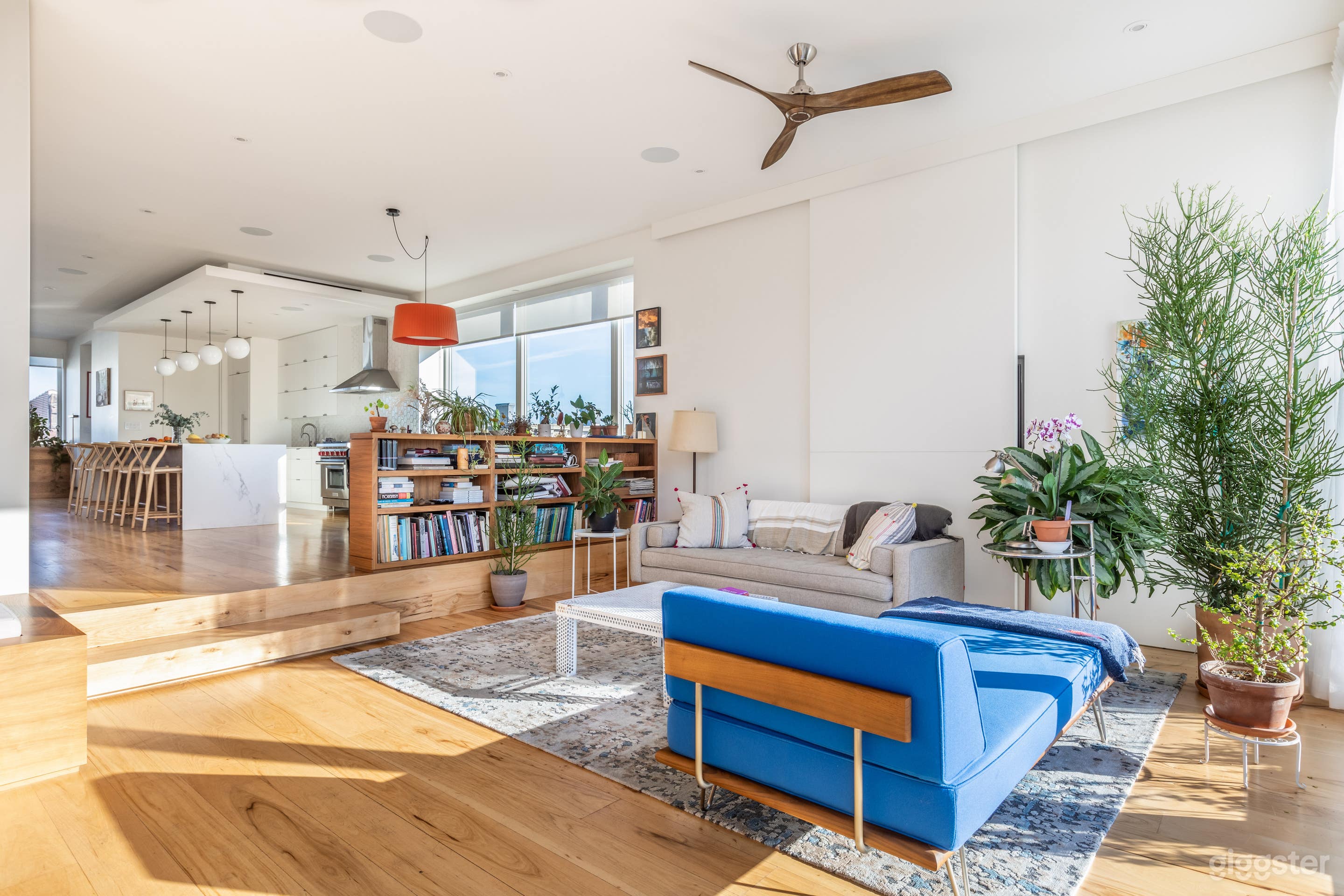 3K sqft Penthouse Duplex &amp; Rooftop Skyline Views Photo 1