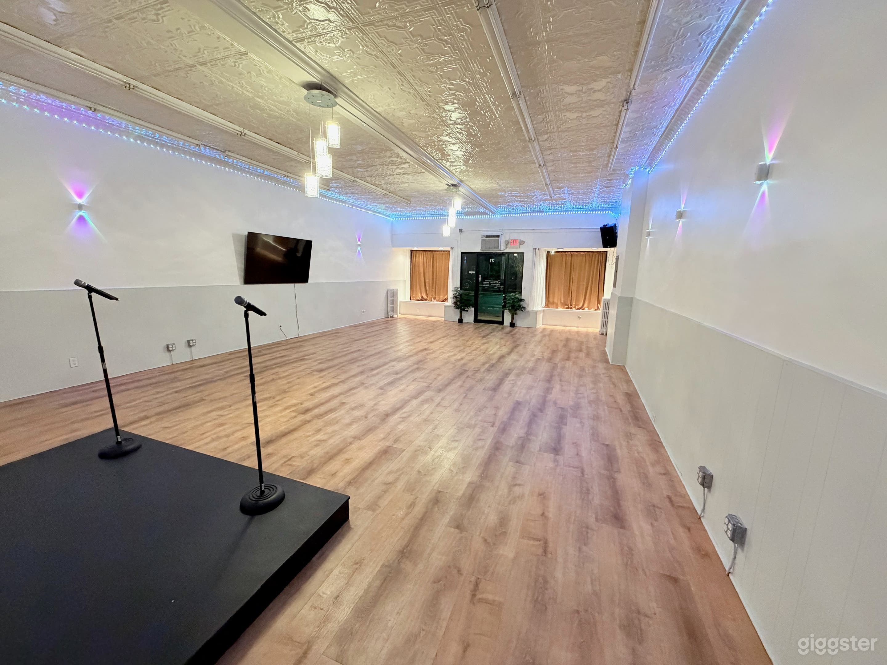 Open Multi-Purpose Studio for Yoga, Dance, &amp; Private Events Photo 3