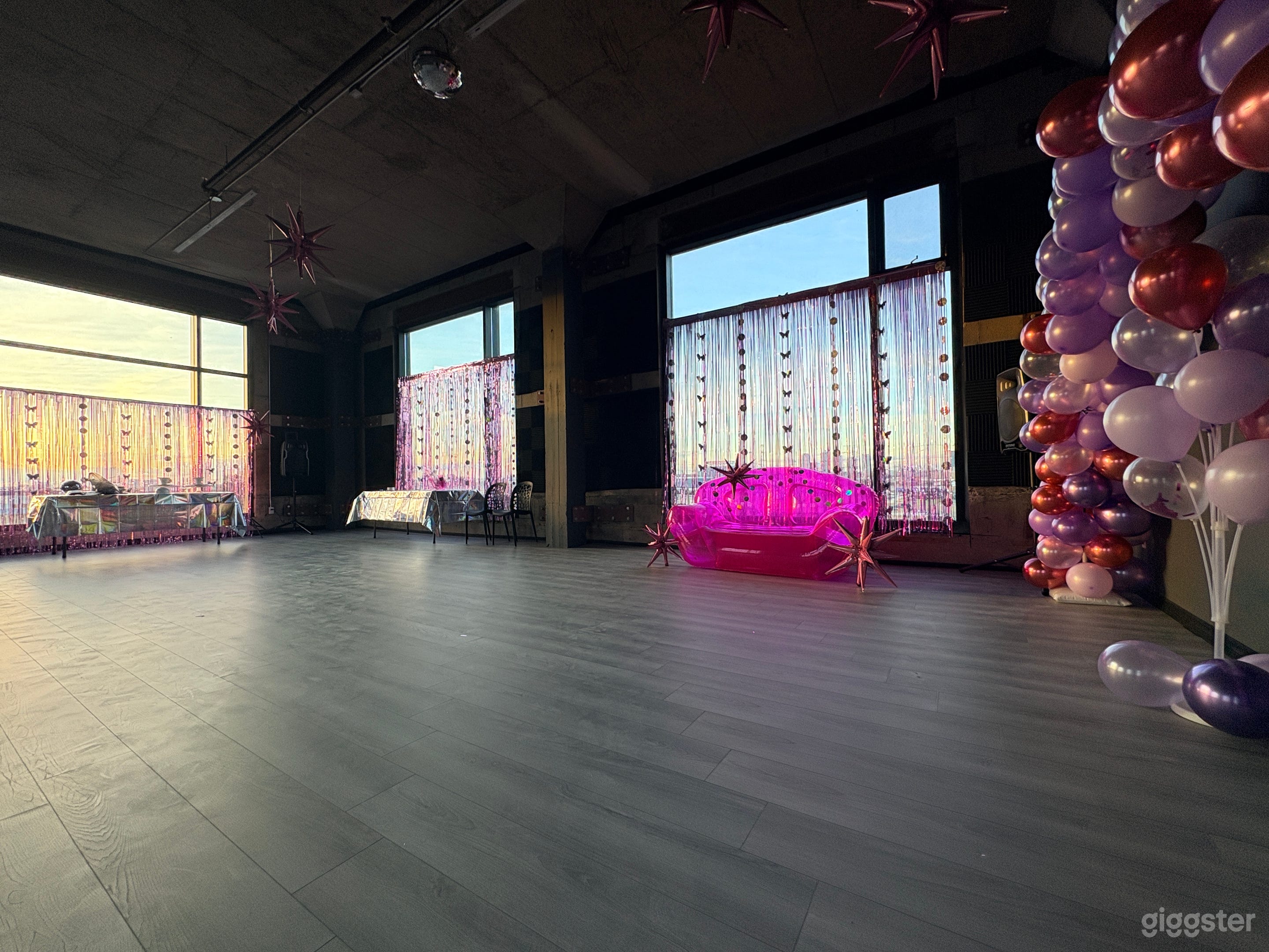 Event - Space - Party - rental Photo 2