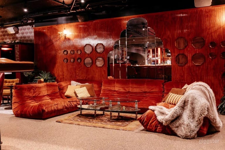  Sexy Subterranean '70s-inspired Space 