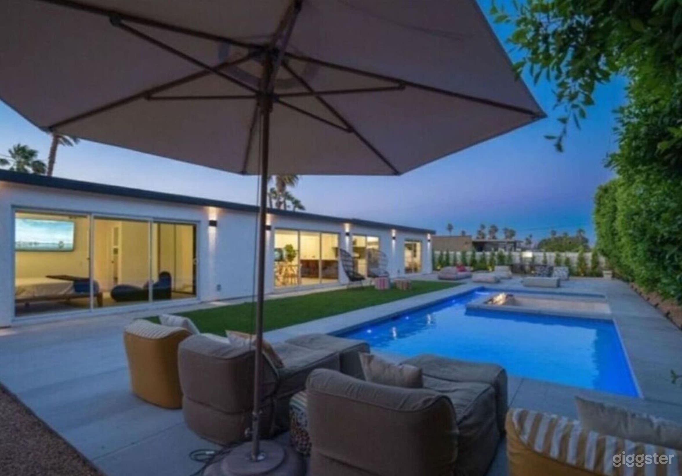 Captivating Pool with Enchanting Views Photo 1