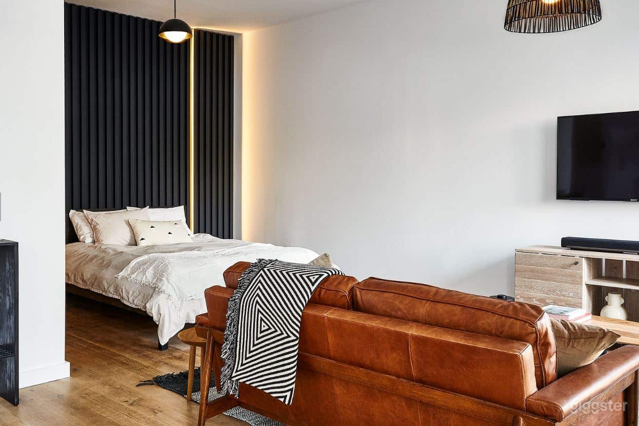 My Jawn - Studio Loft Apartment Photo 1