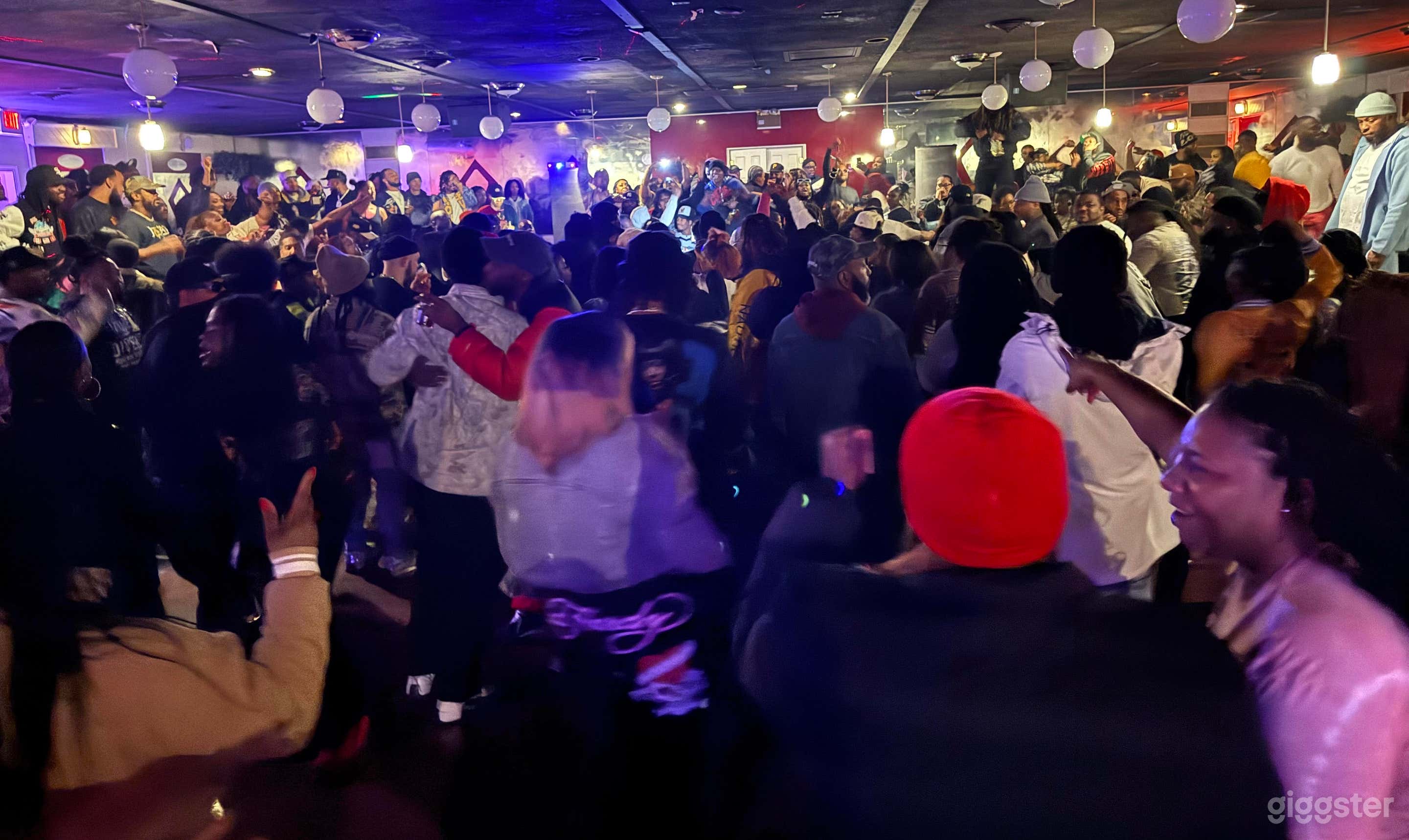 Spacious indoor venue with picturesque outdoor amenities Photo 4