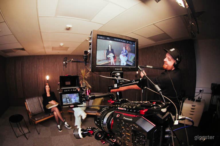  Cambridge Podcast Studio 