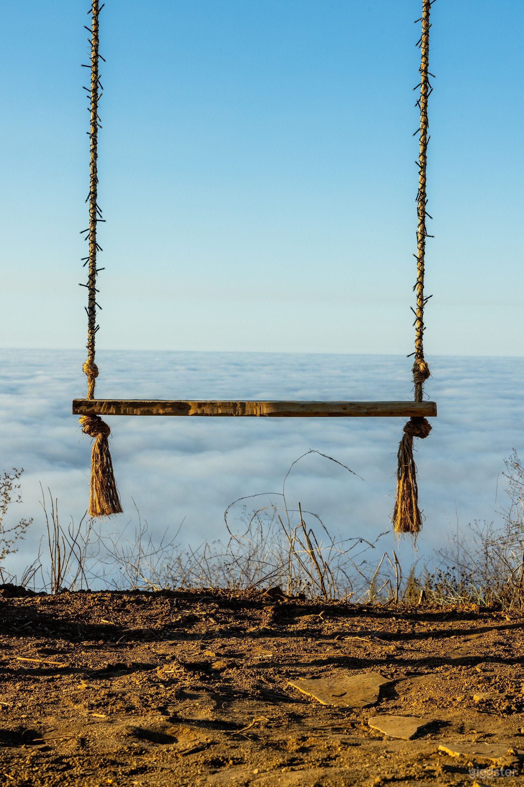 DREAM AIRSTREAM! INSANE OCEAN VIEW-HOT TUB-CINEMA! Photo 2