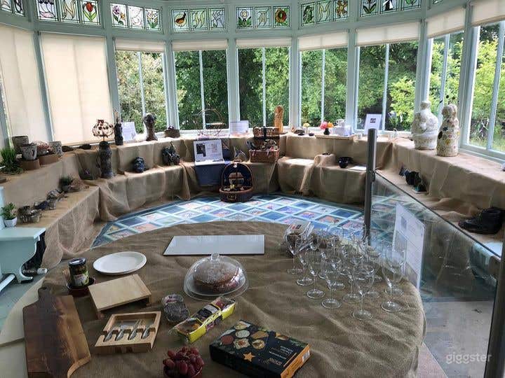  The Gorgeous Conservatory Room for Meetings 