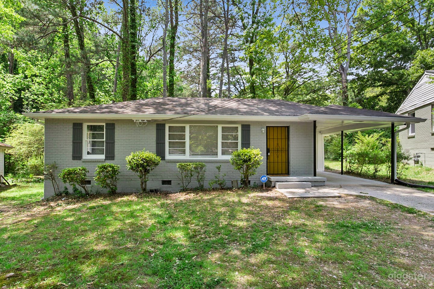 Petite Comfortable Renovated House in Atlanta Photo 3