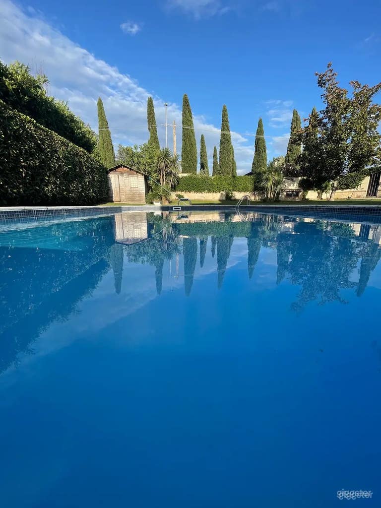  Villa con Piscina Panoramica per Film, Spot Pubblicitari ed Eventi 