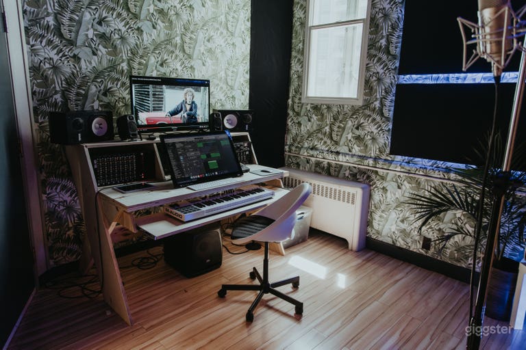  High-end Recording Studio 