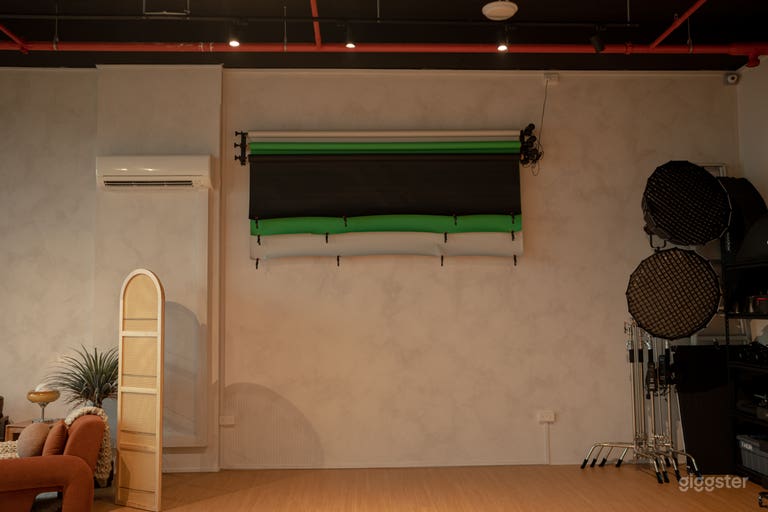  Cloud Studio by The Studio Clan 