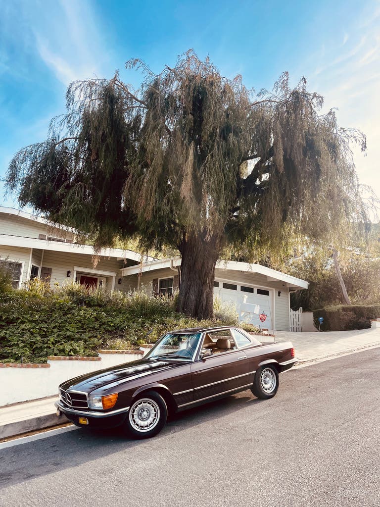 1983 Convertible Mercedes-Benz 380SL 