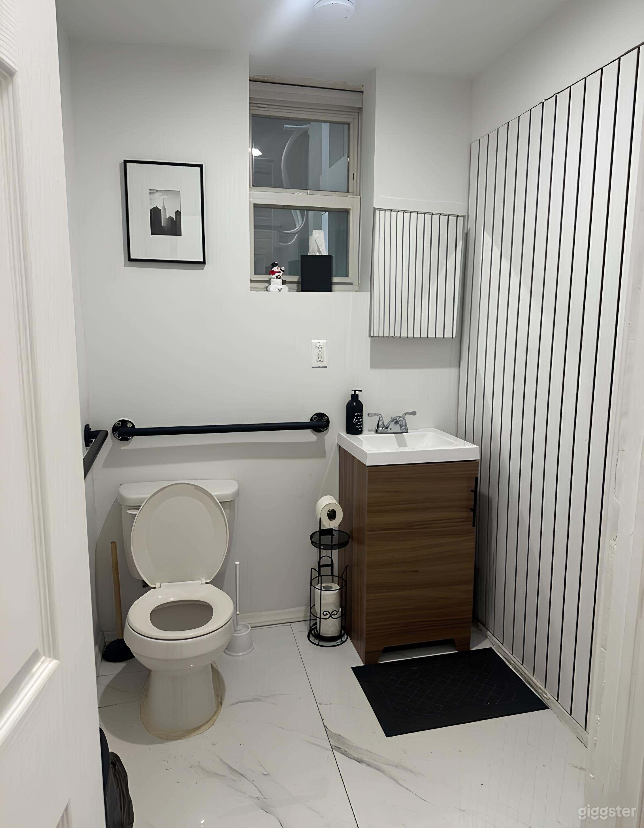 Corporate Professional Medical and Office Space Available Photo 2