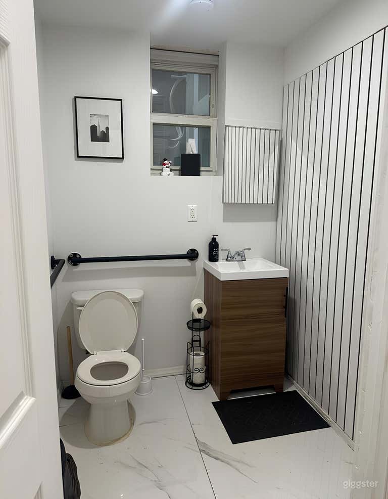  Corporate Professional Medical and Office Space Available 