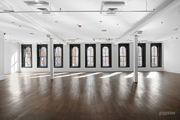  Apollo Hall @ Larimer Square 