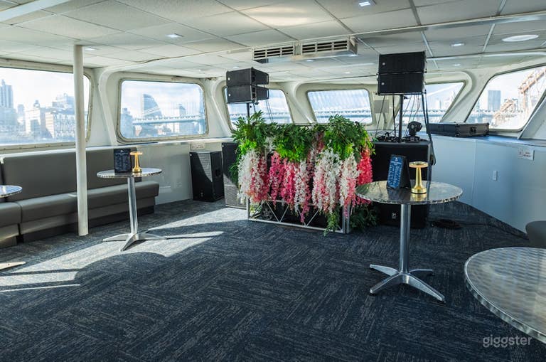  Indoor Climate-Controlled Deck 