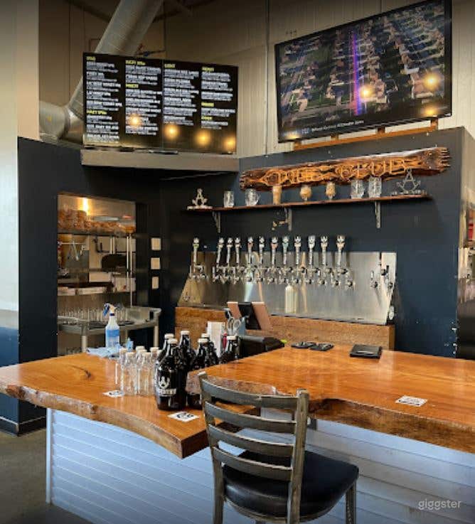 Classic BrewPub and Restaurant in Tualatin Photo 1