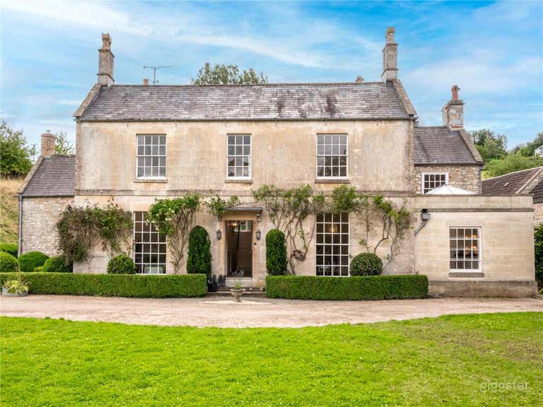  The Old Rectory - A Georgian Bath Stone Manor 