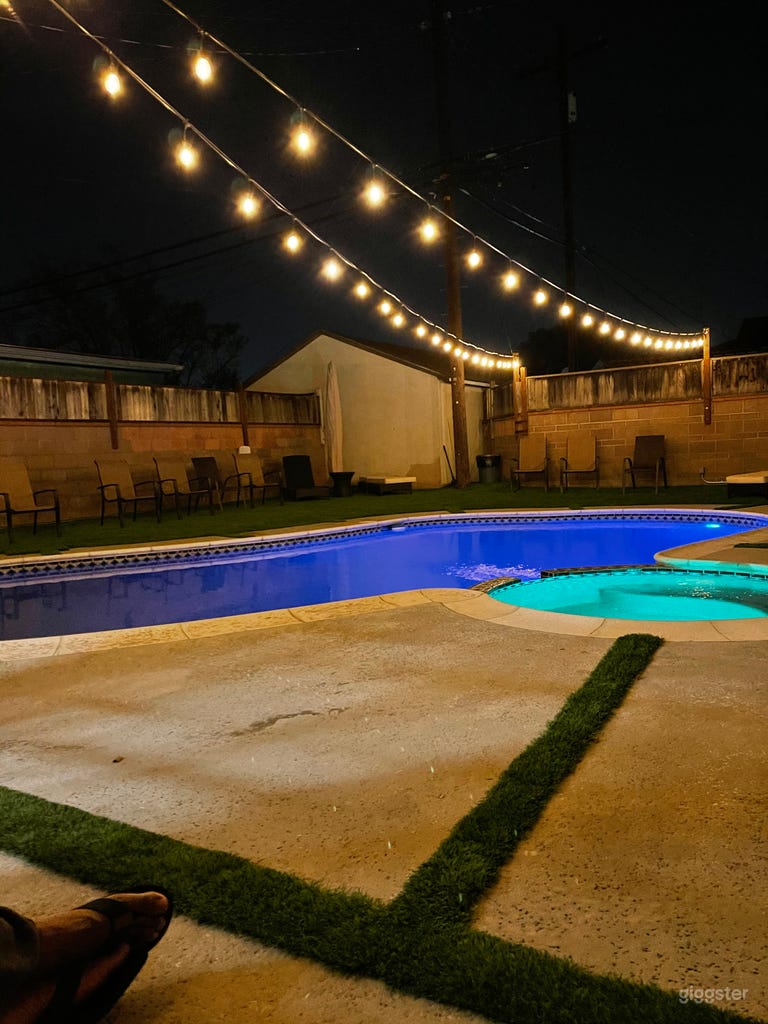  Accogliente casa suburbana con piscina e oasi nel cortile 