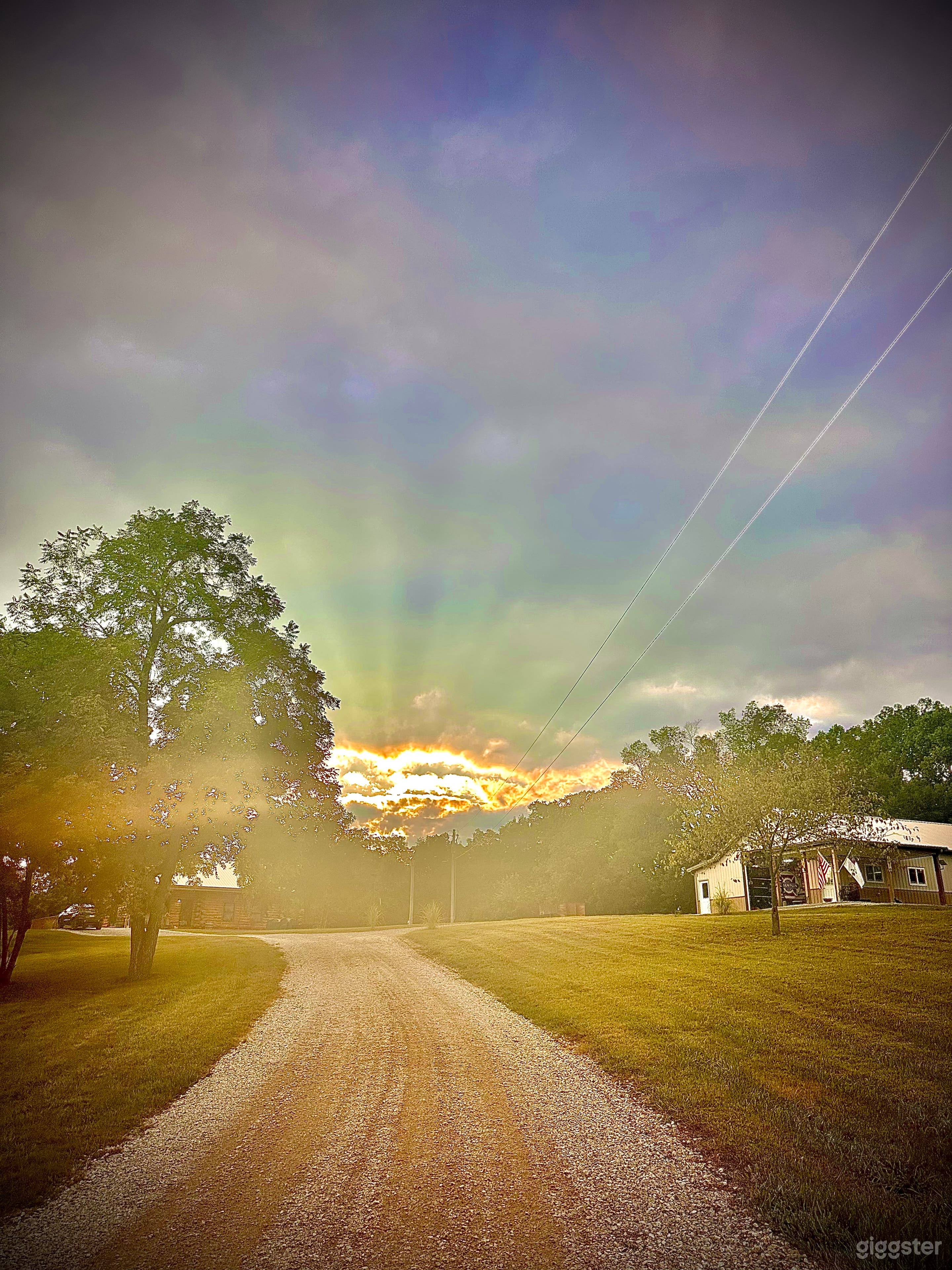 Cabin in the woods overlooking a 7 acre pond Photo 3