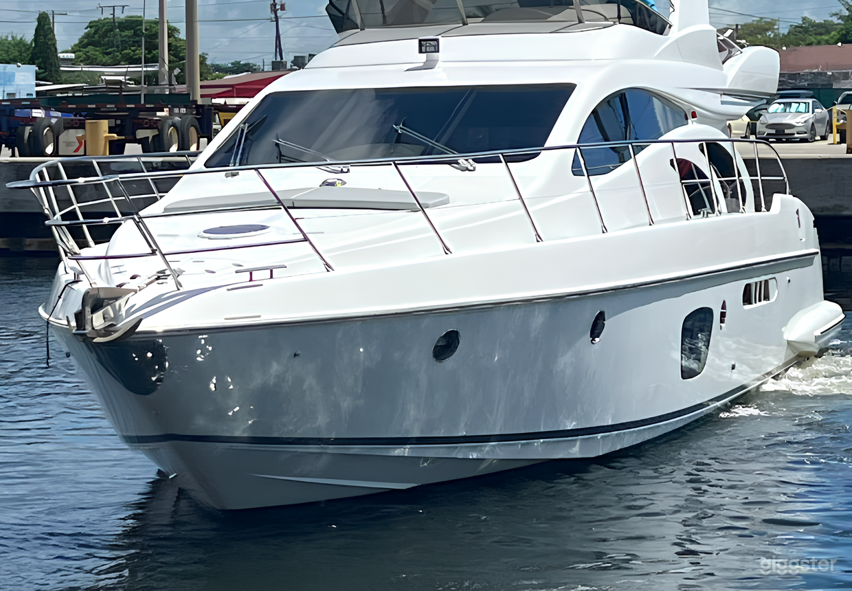 Azimut 55" Sussy Yacht Photo 4